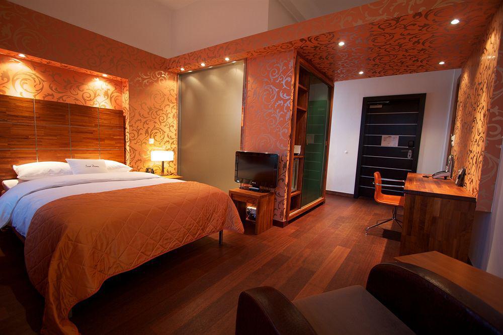Christiania Teater 4*